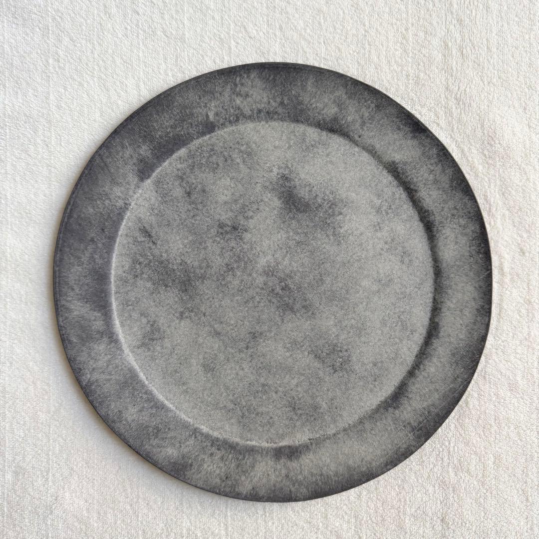 新品未使用★吉田次朗さん リムプレート 25cm ２枚セット