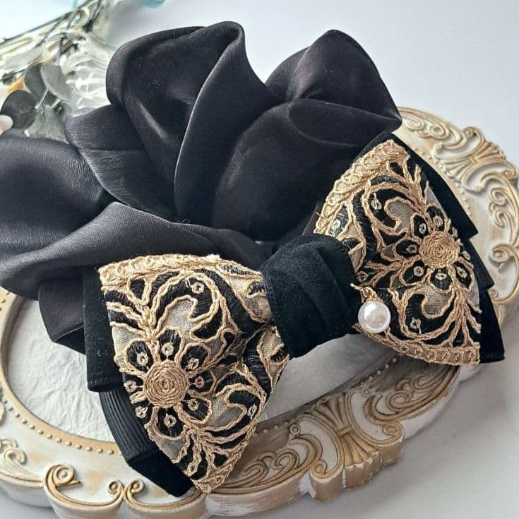 いつな⭐︎様お取引中⭐3063⭐❣️大人可愛い華やかアクセ❣️オリジナル✴イン