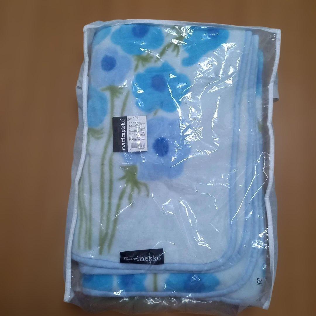 新品.未使用.札付き●マリメッコ　アクリルハーフケット　西川産業　ブルー　日本製