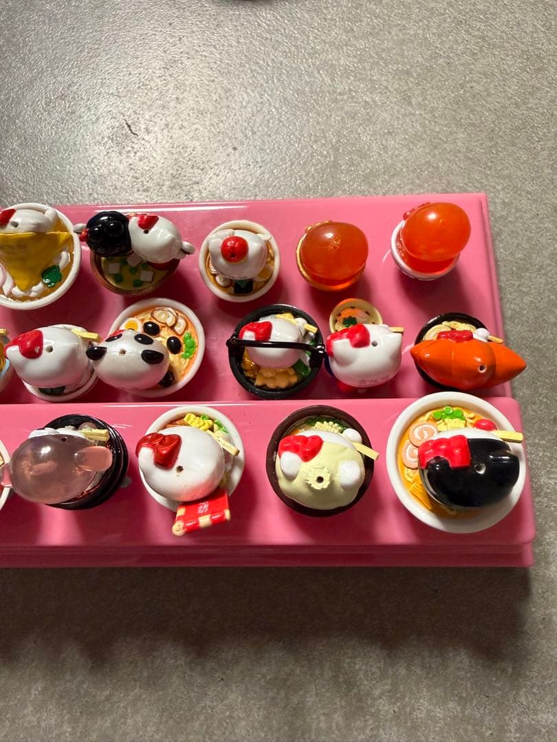 ハローキティ　ご当地キティ　ストラップ　まとめ売り　21点セット