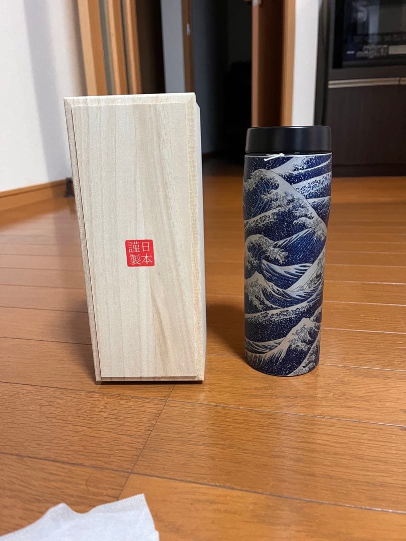 パゴン×タイガー 波の模様 ステンレス水筒 木箱付き 約500ml