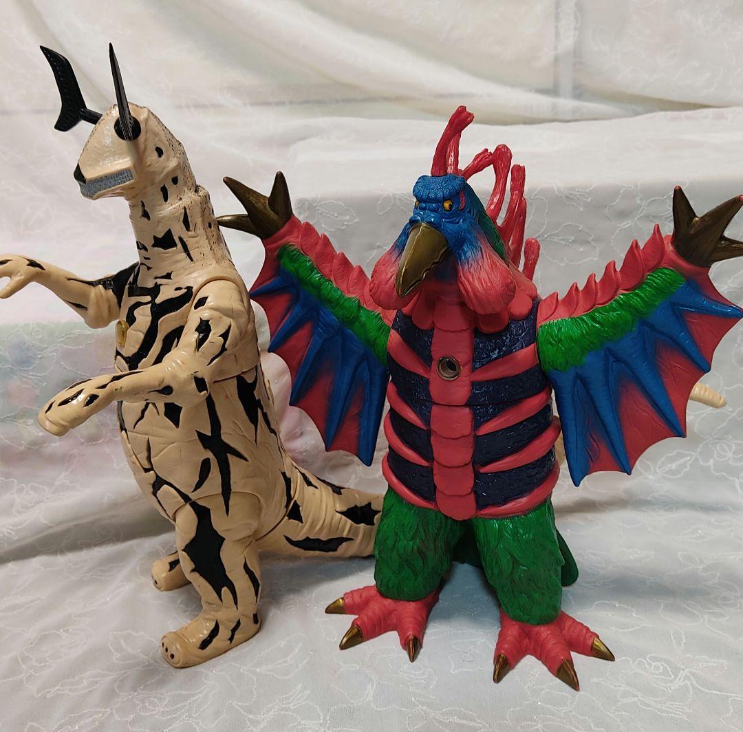 ウルトラマン　フィギュア　サウンドバトラー　16体セット