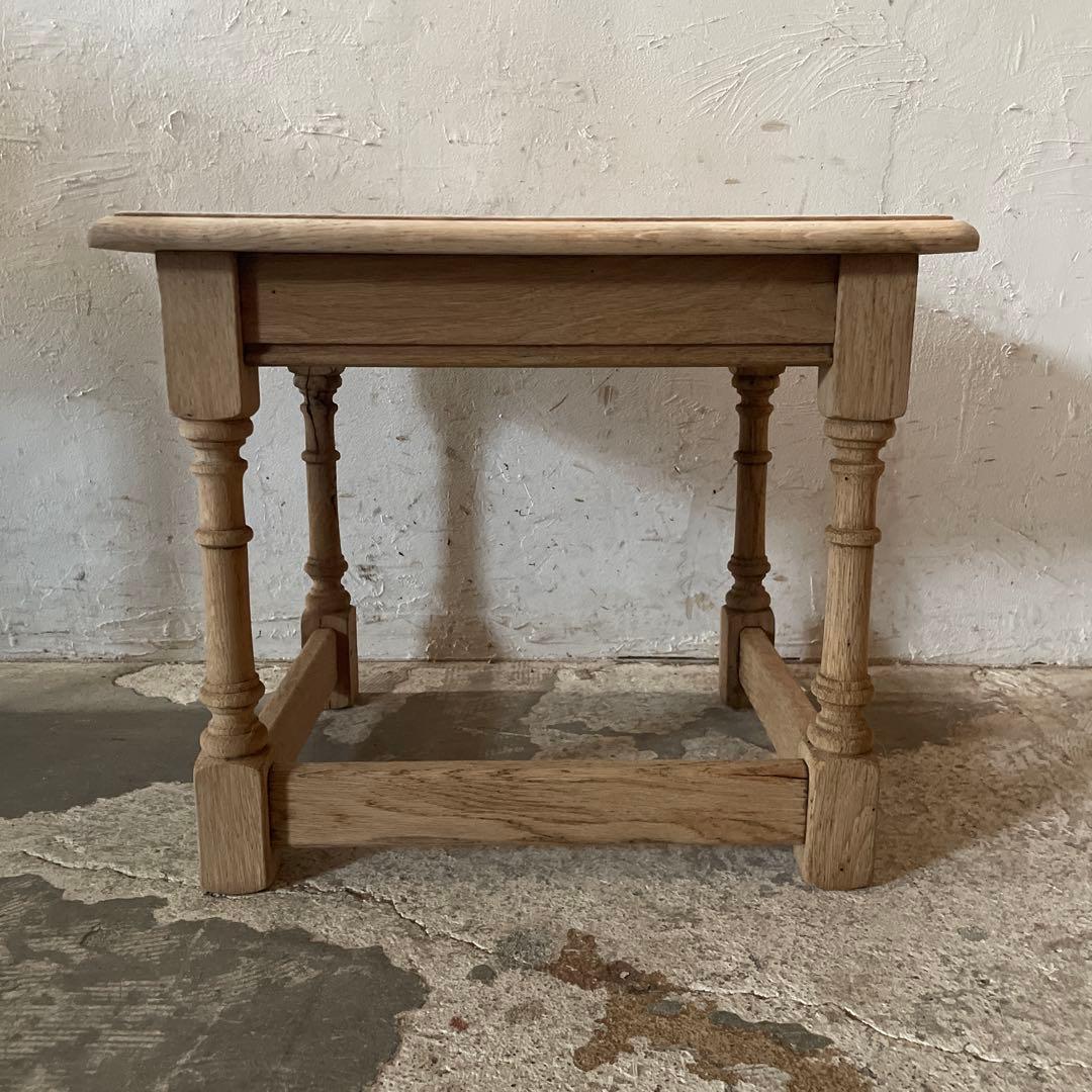 年末・年始SALE サイドテーブル ベッドサイドテーブル　中　剥離