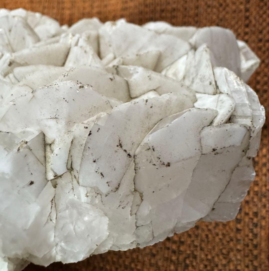 特大方解石 1,887g ホワイトカルサイト