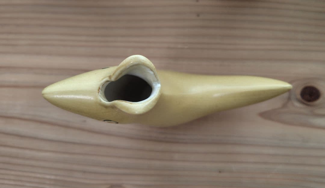 鹿児島睦　花器　キツネ　イエロー