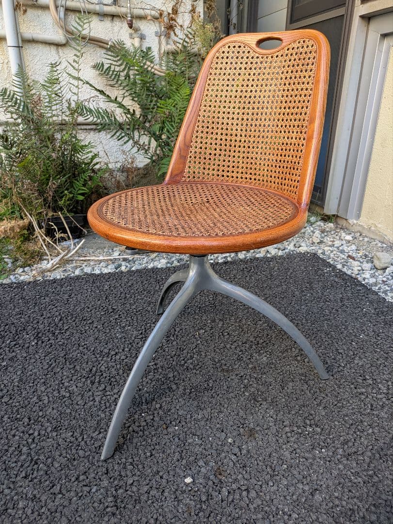 超レア名品 カッシーナイクスシー ヤングガール 曲げ木 ラタンチェア 籐チェア