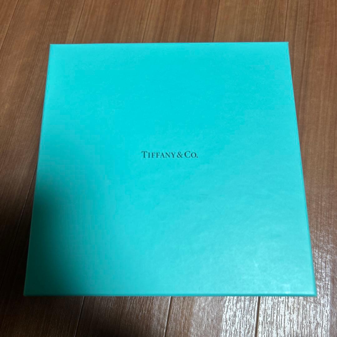 Tiffany & Co. エッチングクリスタル花瓶