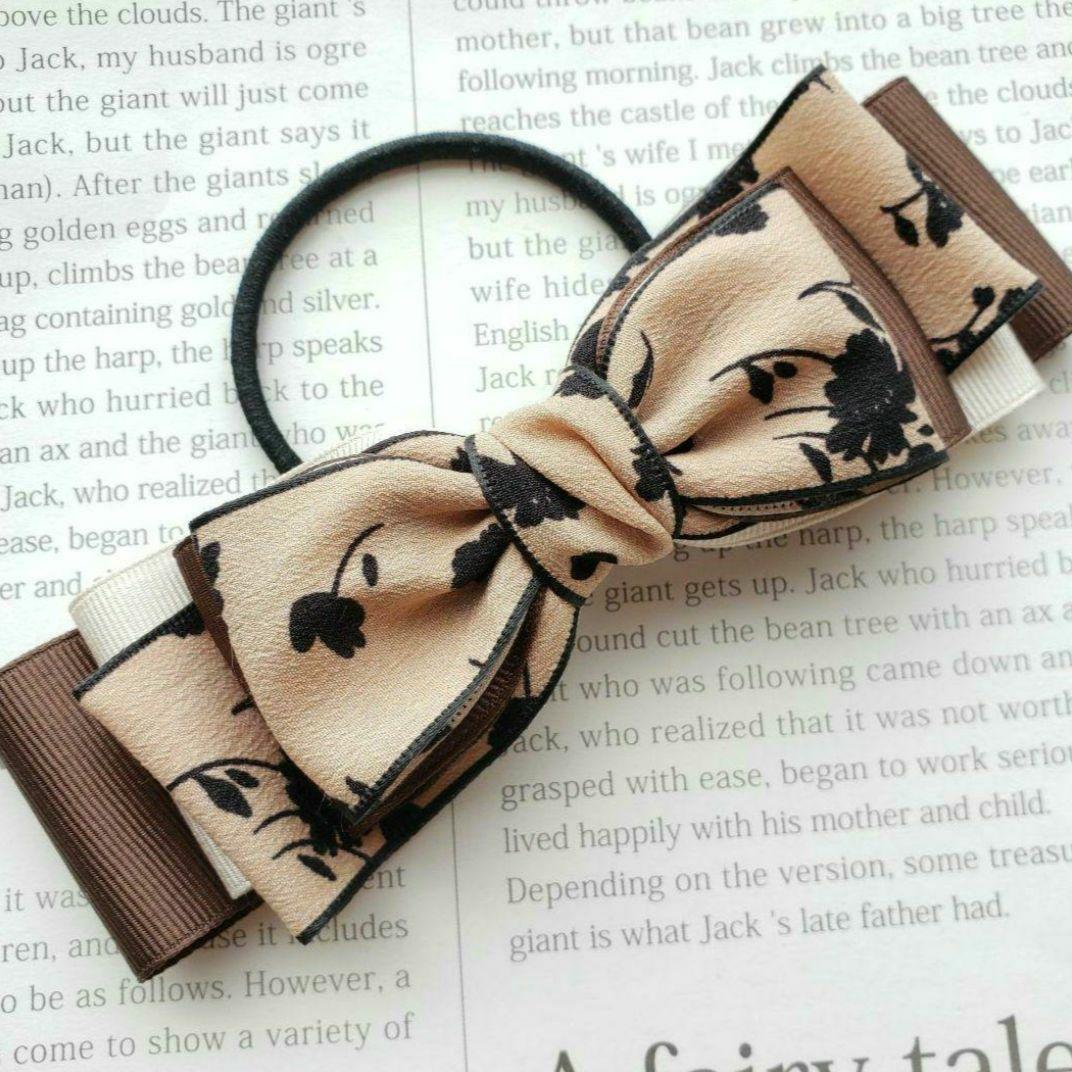 リボン　ヘアゴム♡ボリュームリボン♡シフォンリボン花柄♡ハンドメイド