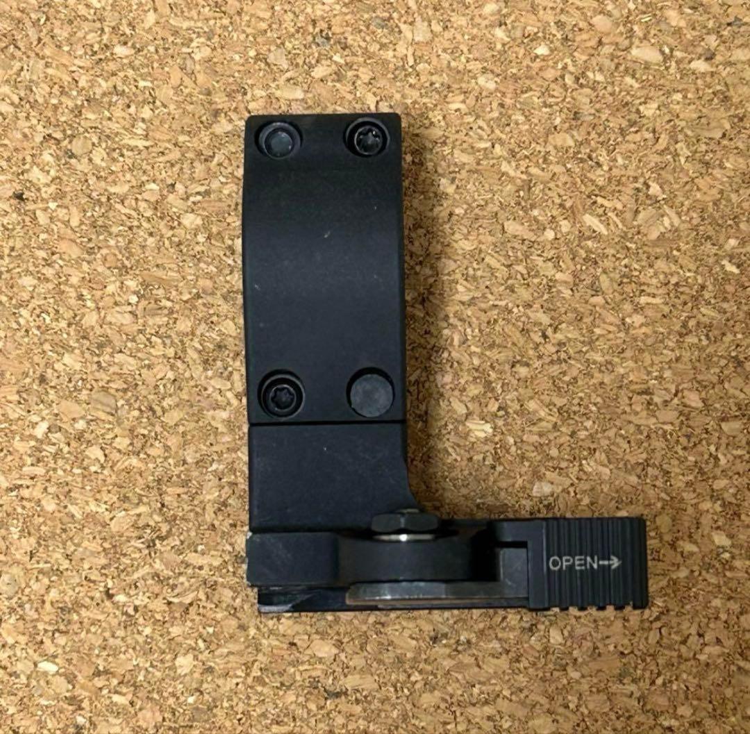 実物】LaRue Tactical LT150 Comp M2 QDマウント