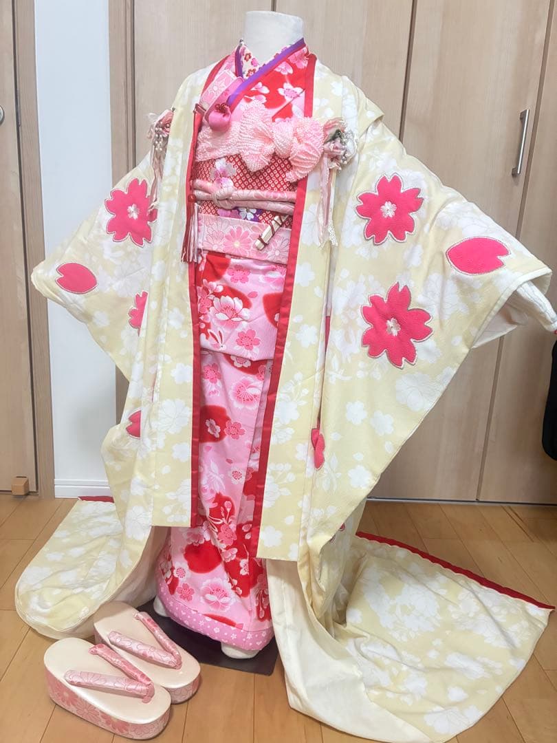 まめ姫ちゃん　JAPANスタイル　振袖バージョン　七五三 7歳用 着物セット