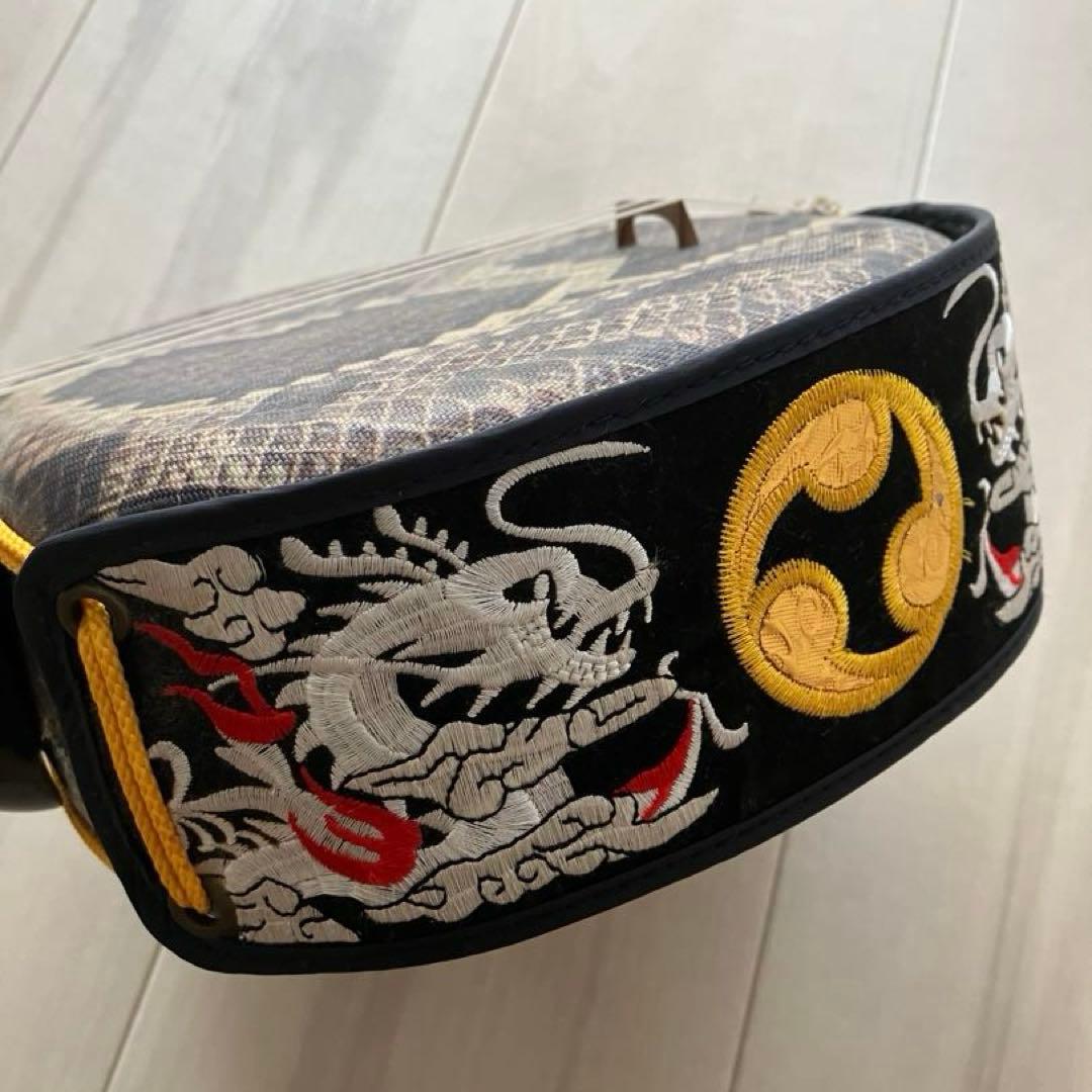 三線 本体 爪(バチ) 工工四(楽譜)付き