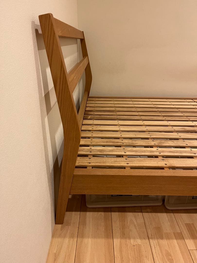 無印良品セミダブルベッドフレーム