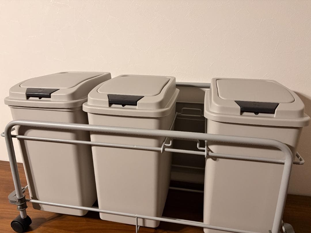 キッチン　ゴミ箱　ワゴン付　ダストボックス　LIXIL　TOTO