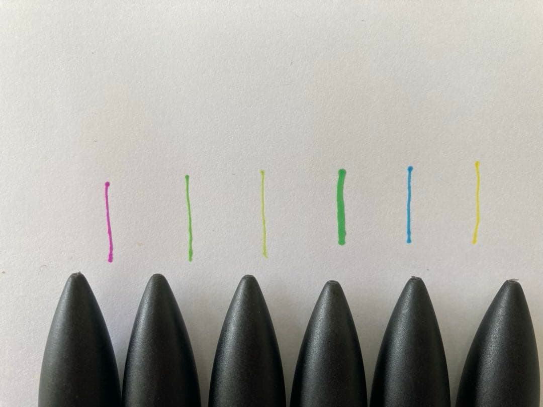 Pantone TRIA マーカー 24色セット - メルカリ