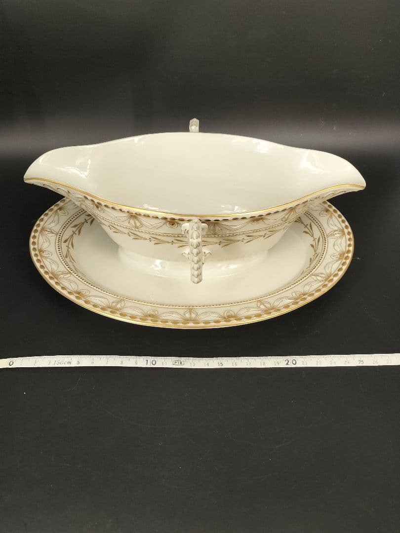 kpmベルリン　クアランド　ソーシエール　グレービーボート　大きめ