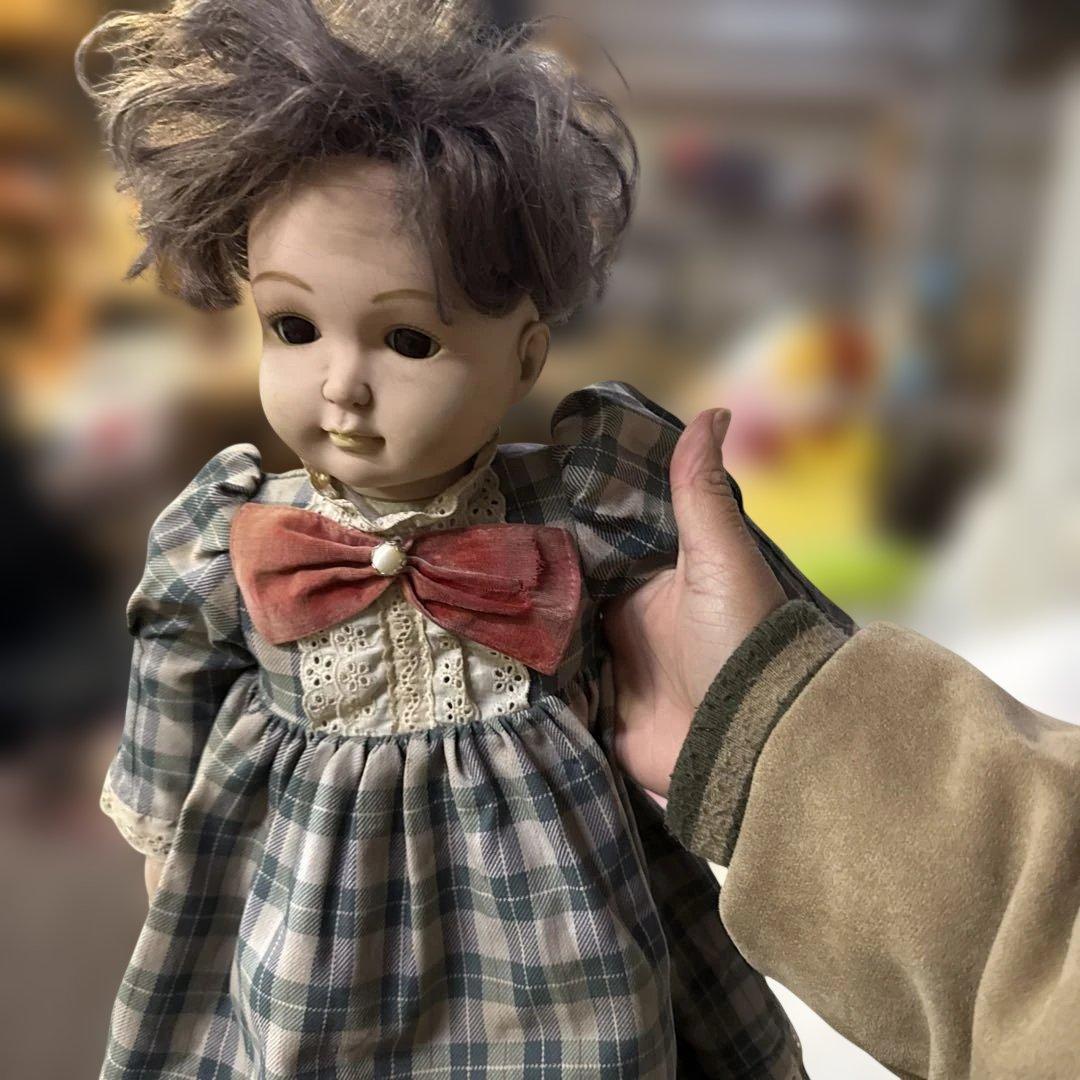 チェック柄ドレスの人形　50c vintage