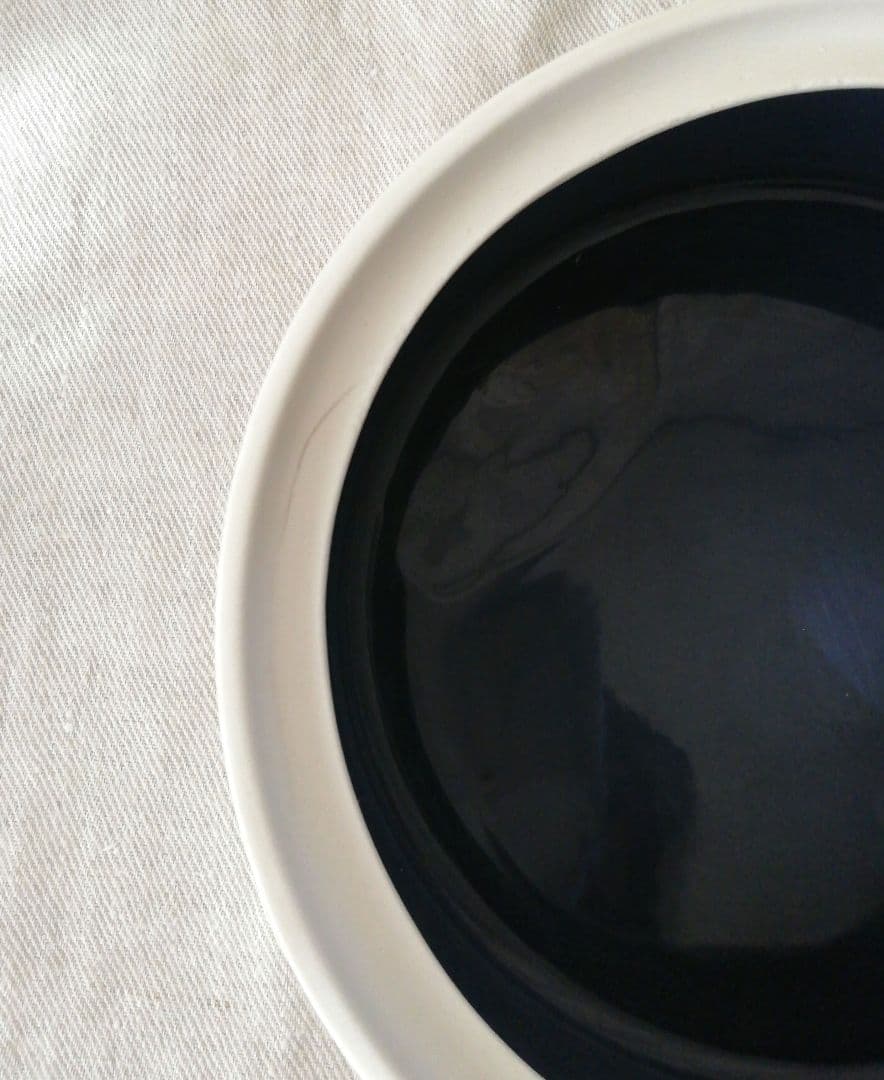 Heini Riitahuhta ヘイニリータフフタ【２羽のTITI付きジャー】