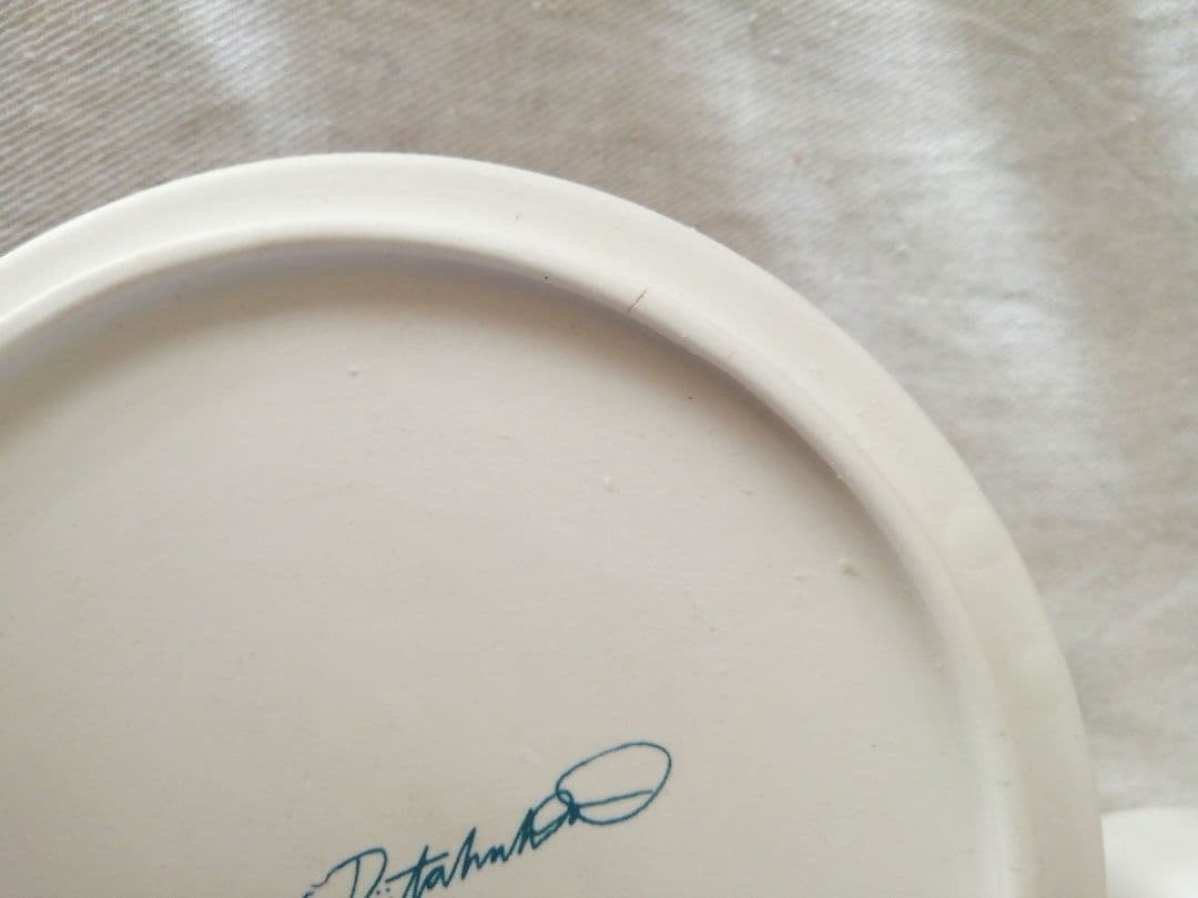 Heini Riitahuhta ヘイニリータフフタ【２羽のTITI付きジャー】