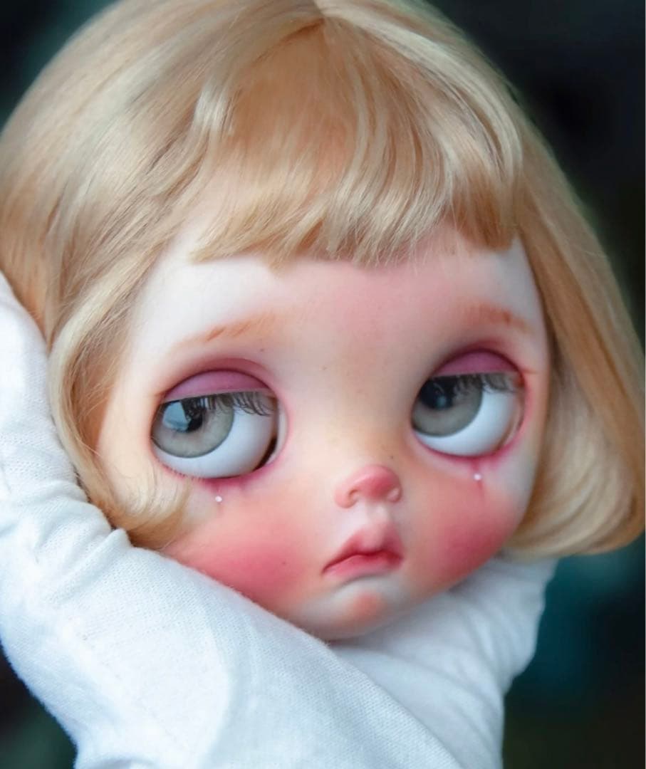 カスタムブライス 海外作家様 輝く涙の跡 幼い 特別 個性的 フルセット