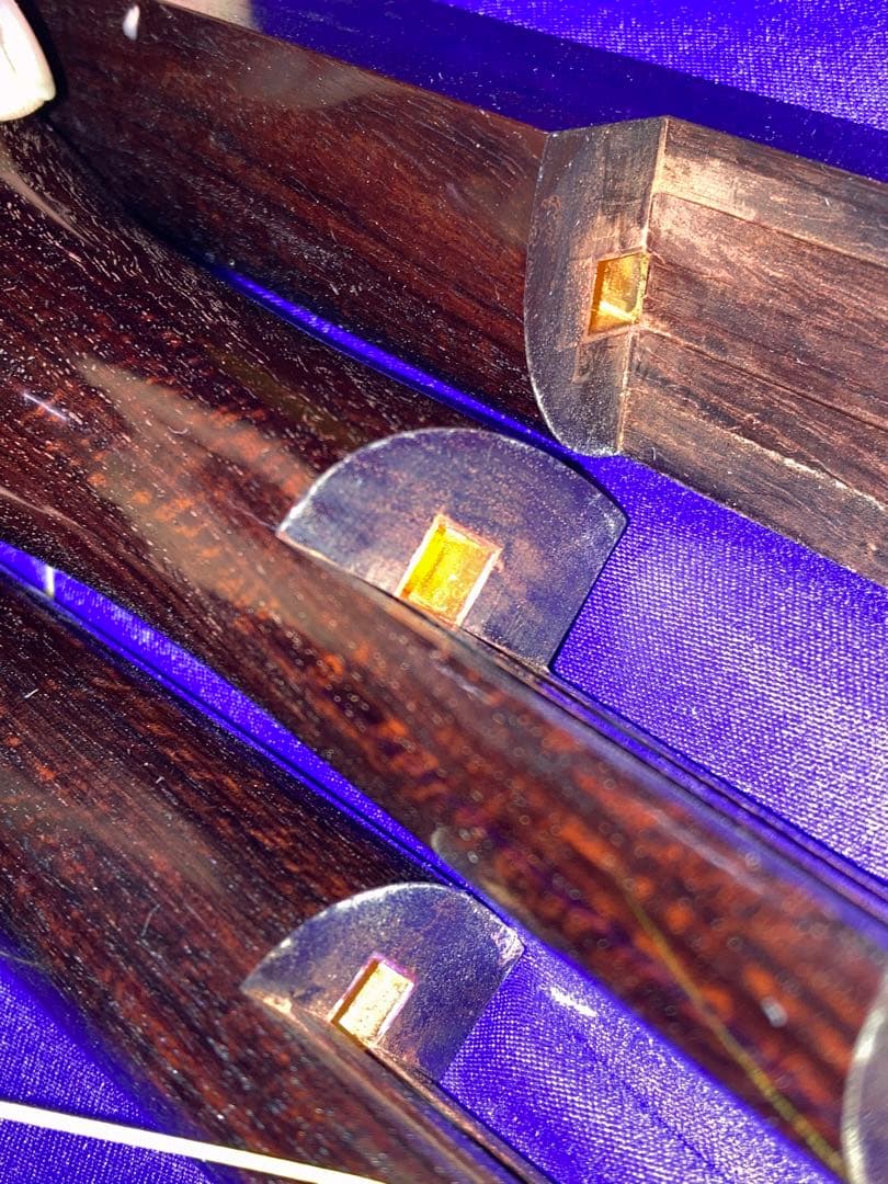 高級 三味線 民謡 K9？ 金無垢 子持綾杉 金細 紅木 和楽器 弦楽器 綾杉胴