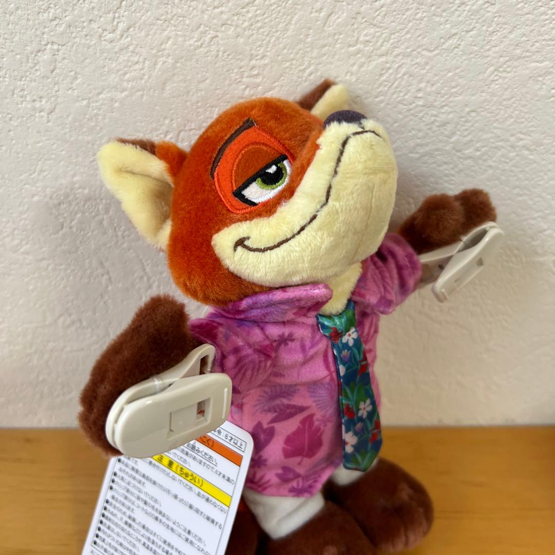 ズートピア2 ニック 肩のせ くっつきぬいぐるみ - メルカリ