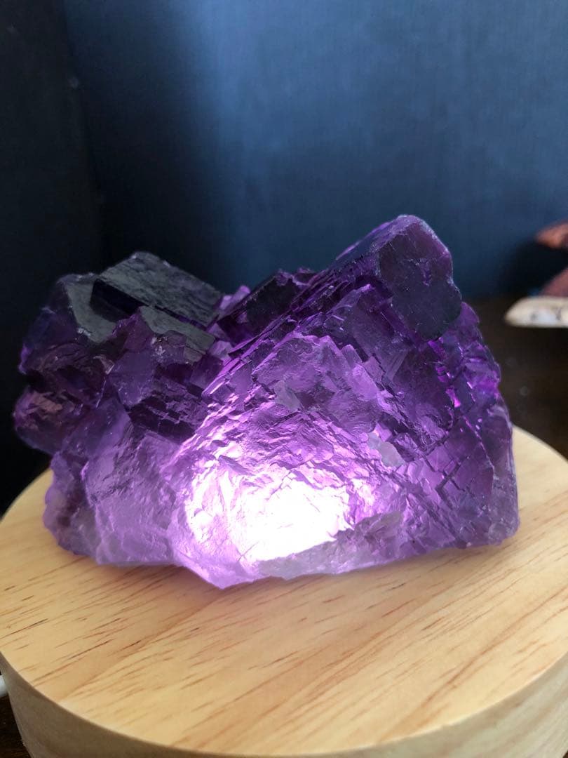 ✳新疆産　レア　288g パープル　フローライト　蛍石　ラフストーン　クラスター