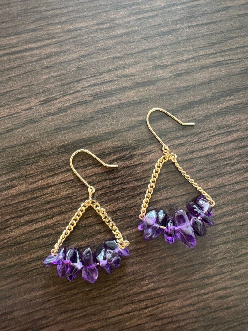 K18アメジストピアス