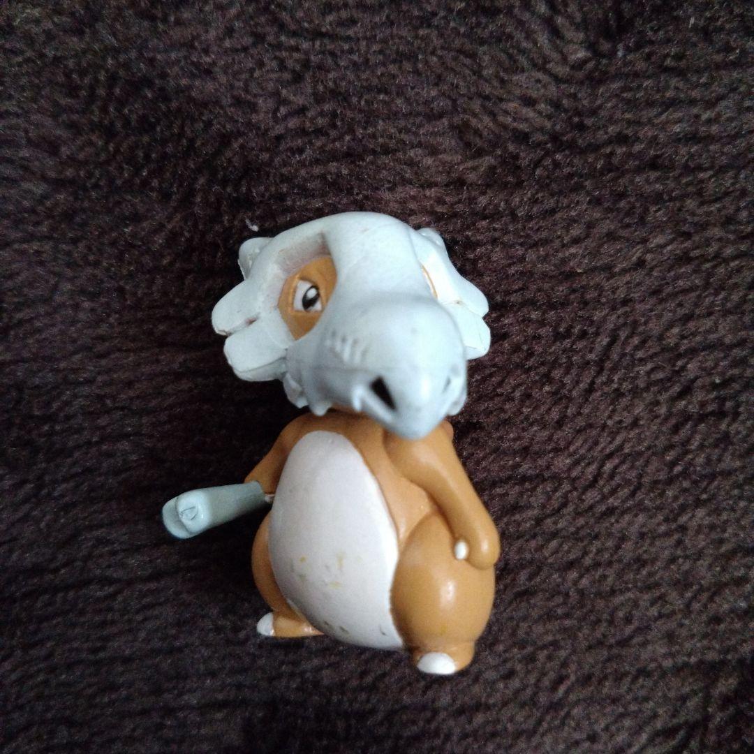 ポケモン モンコレ 初期 カラカラ ホネ付き - メルカリ