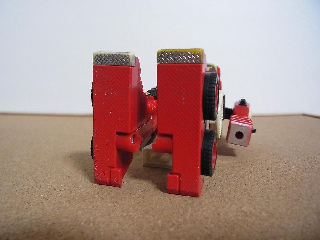 ジャンク ダイアクロン 当時もの カーロボット 消防自動車 www