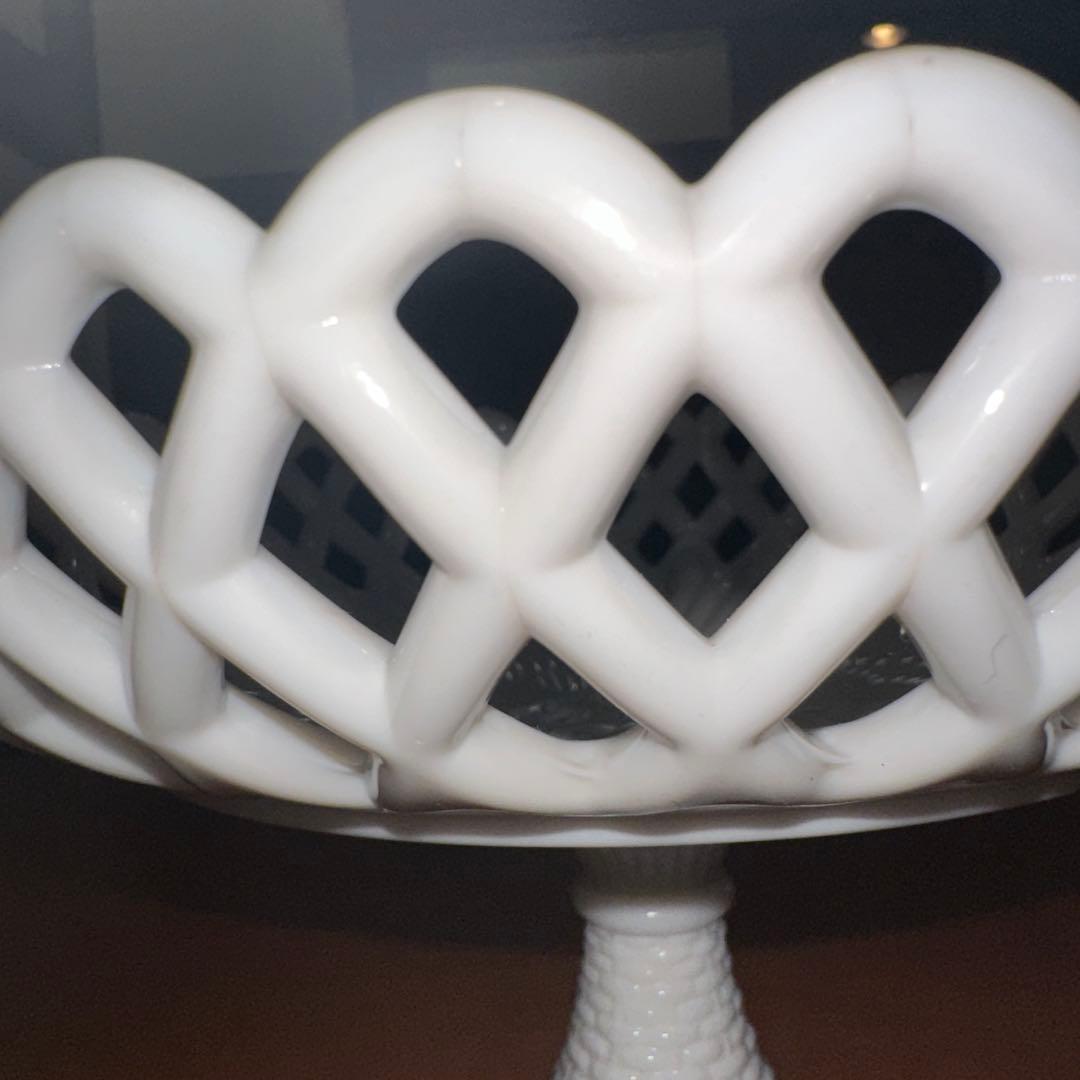 1880年代 チャリナー・テイラー社 アンティークミルクガラスコンポート 激レア