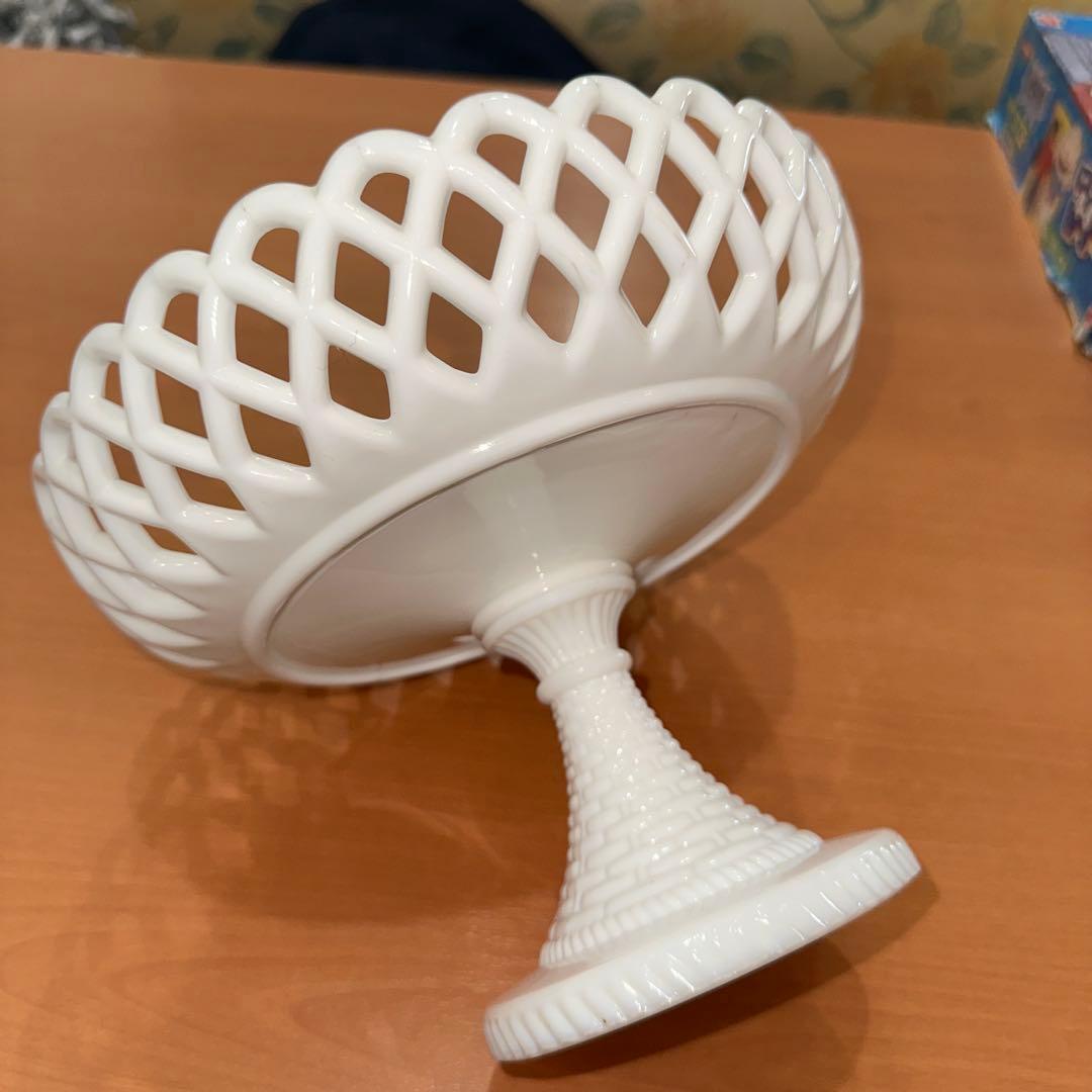 1880年代 チャリナー・テイラー社 アンティークミルクガラスコンポート 激レア