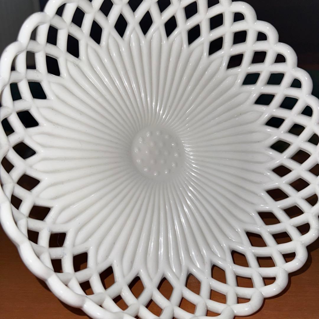 1880年代 チャリナー・テイラー社 アンティークミルクガラスコンポート 激レア