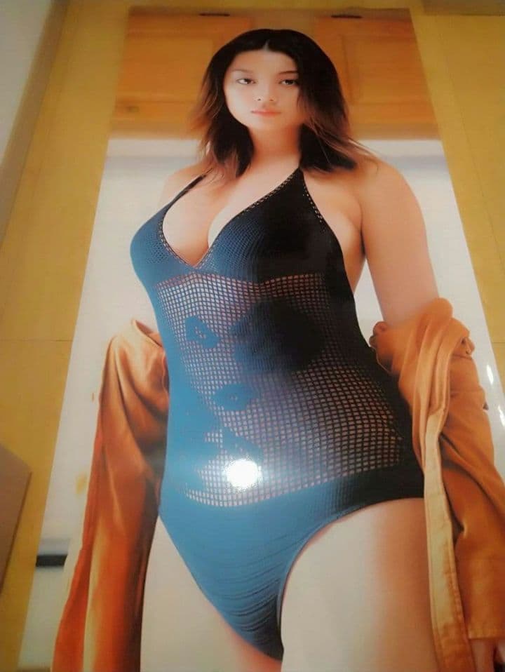 【限界突破極限迄値下げしました/完売必死】　小池栄子　④　等身大ポスター　未使用