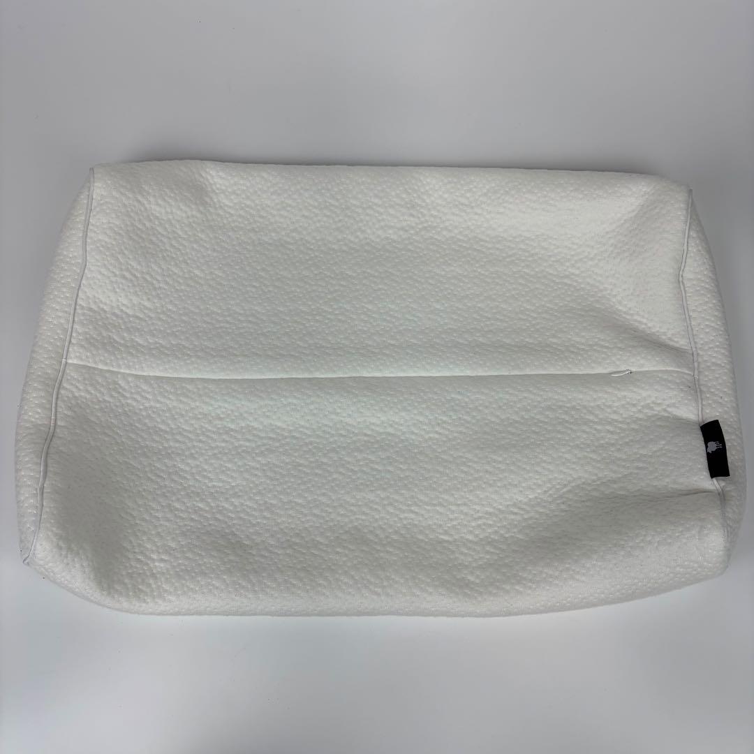 美品✨ヒツジのいらない枕 至極 カバー付 使用数回 ブラック ホワイト