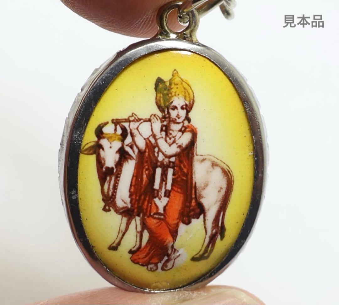 《週末価格》藤井風さん　オームペンダント クリシュナ神〈イエロー〉