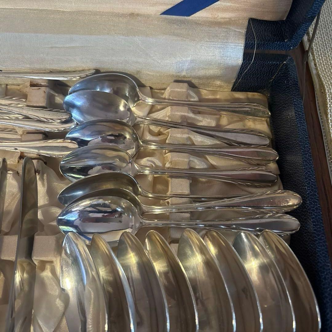シルバーカトラリー￼セット　ヴィンテージ　48本