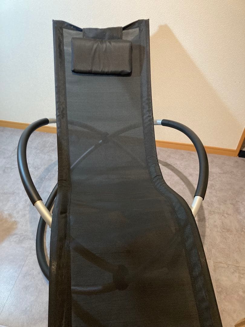 黒 メッシュ リング ロッキングチェア ヘッドレスト付 折り畳み 浮遊椅子