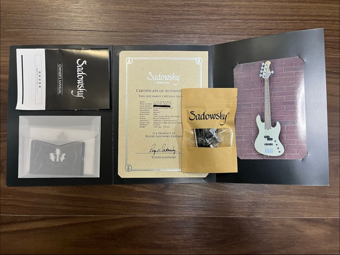 新品・軽量】Sadowsky ML21 VW5ドイツ製メトロライン PJ5弦 - メルカリ