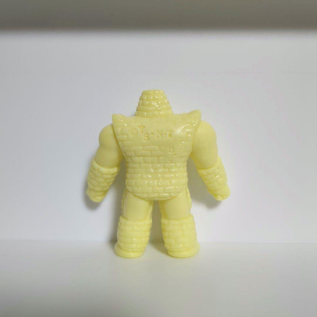 キン消し　王位争奪編　パート3　ゴーレムマン　黄色　BANDAI