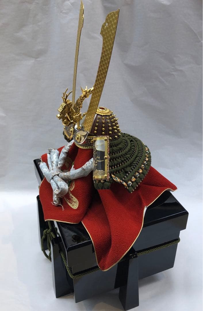 兜　鎧　五月人形Samurai helmet