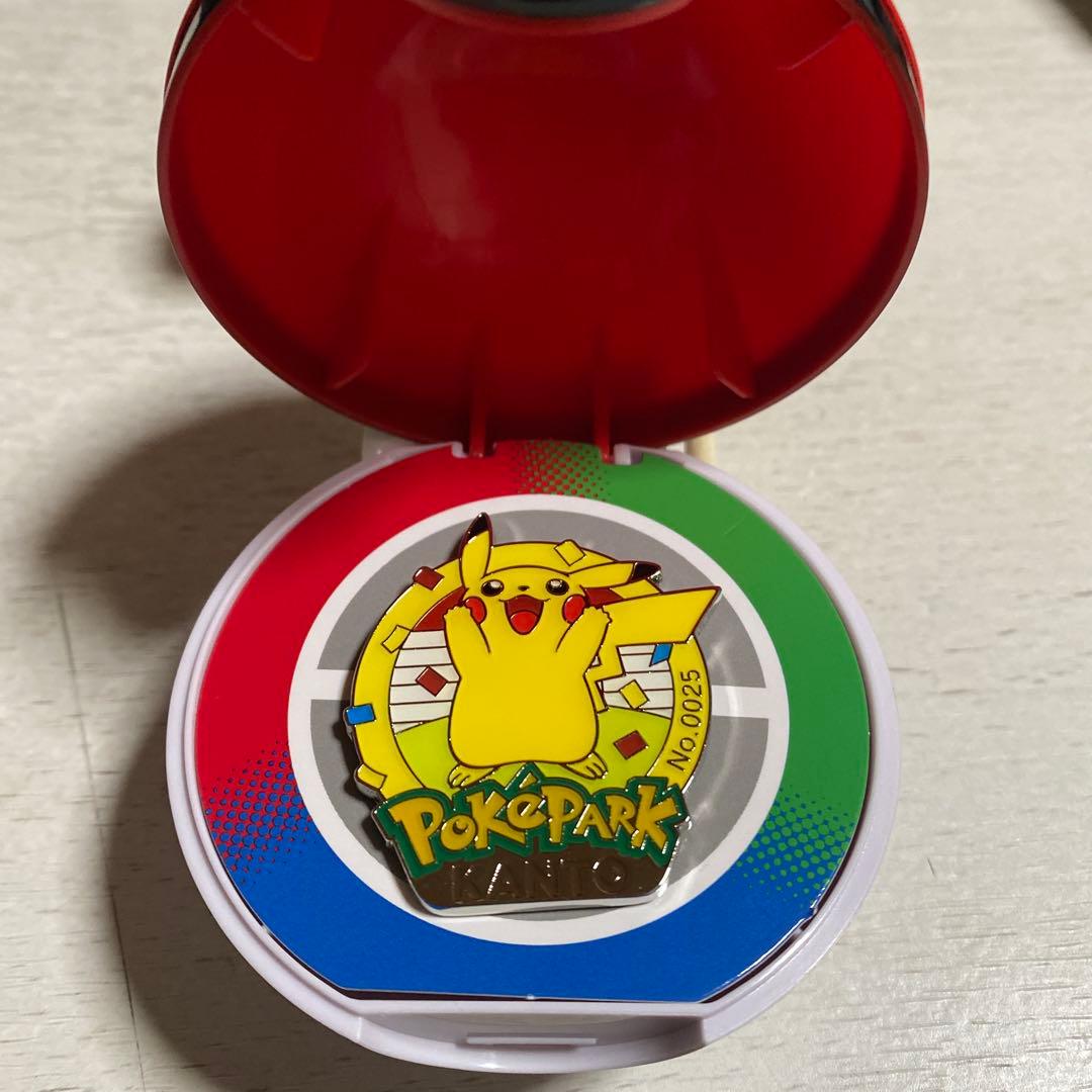 ポケパークカントー ピンズ ピンバッジ ピカチュウ - メルカリ