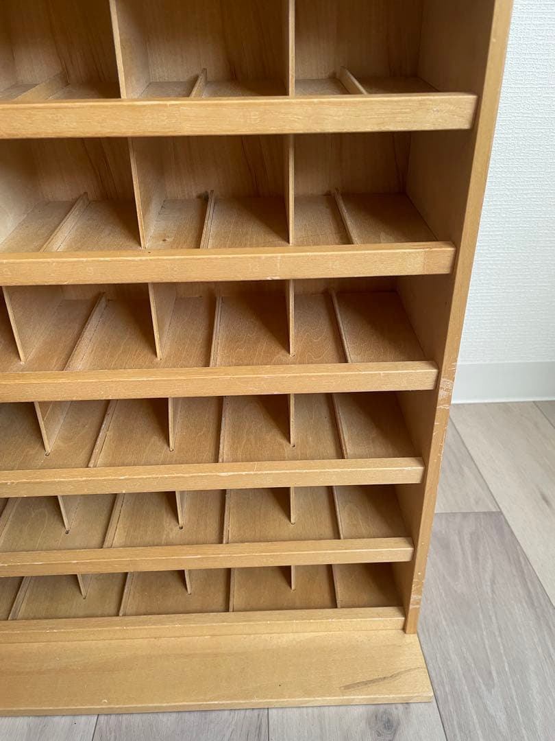 ま*ご様 【Dual Duty】レトロな木製什器