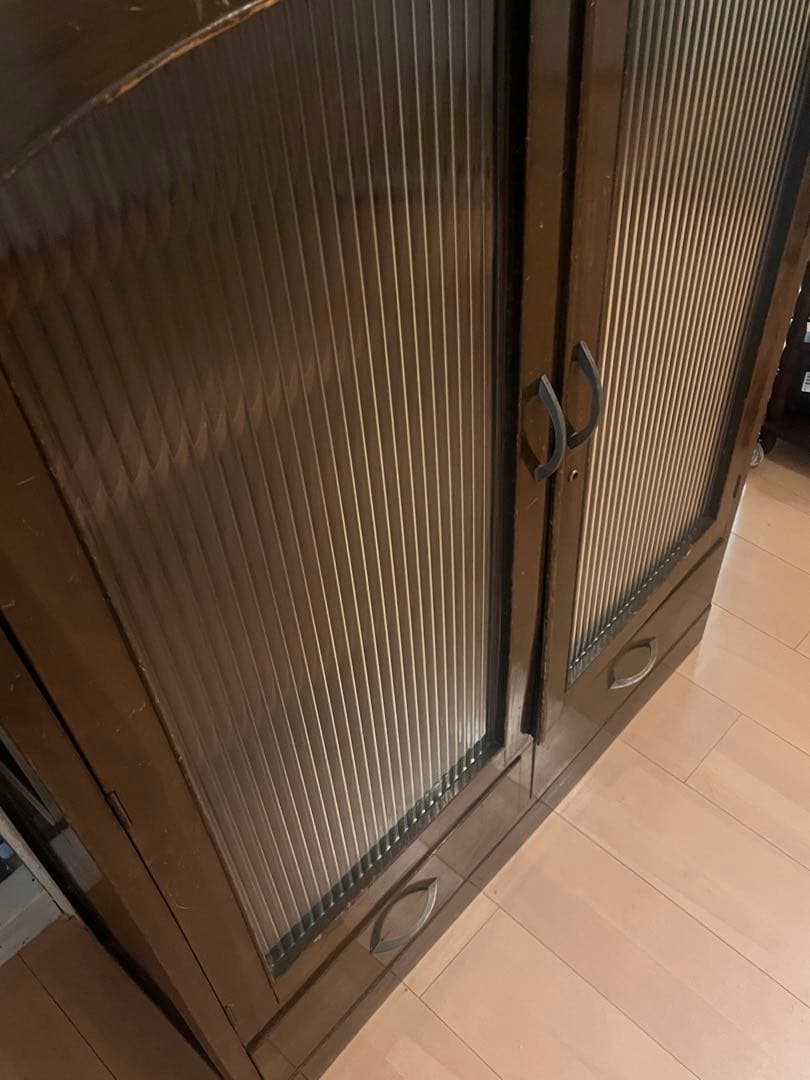 hyst アンティーク家具/食器棚/ガラス棚/キャビネット