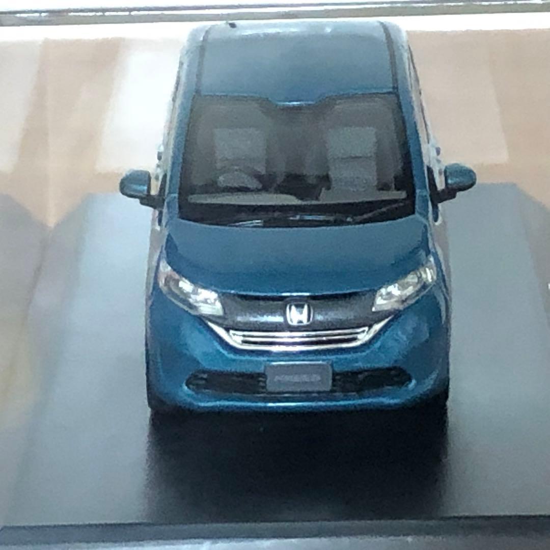 ホンダ フリード 2代目 カラーサンプル ミニカー - メルカリ
