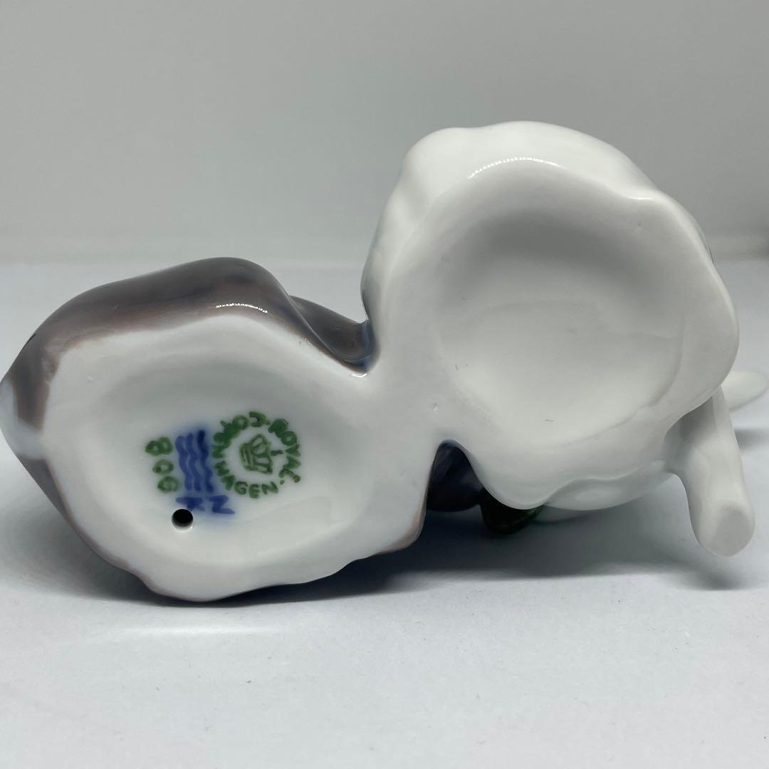 美品　2011 ロイヤルコペンハーゲン うさぎ ペア　置物　フィギュリン
