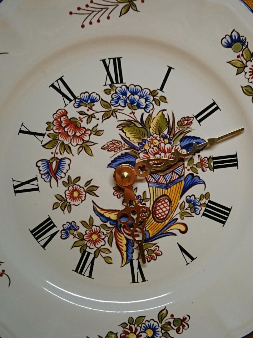 【美品】壁掛時計　陶器　ヨーロッパ　置物　インテリア　工芸品　美術品　A3396