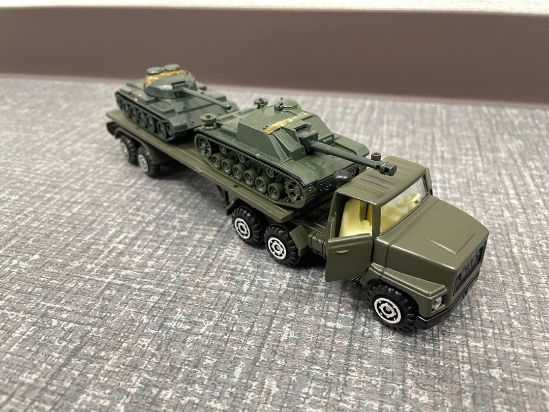 ヨネザワ　ミニカー　タンクトレーラー