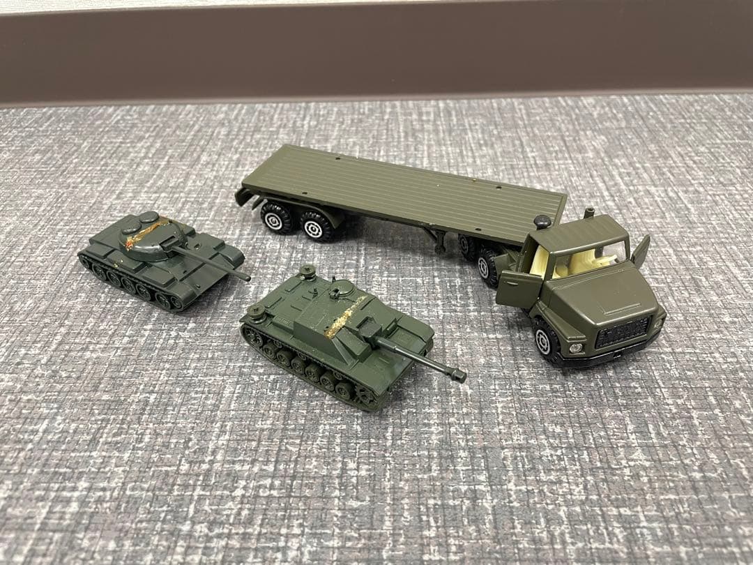 ヨネザワ　ミニカー　タンクトレーラー