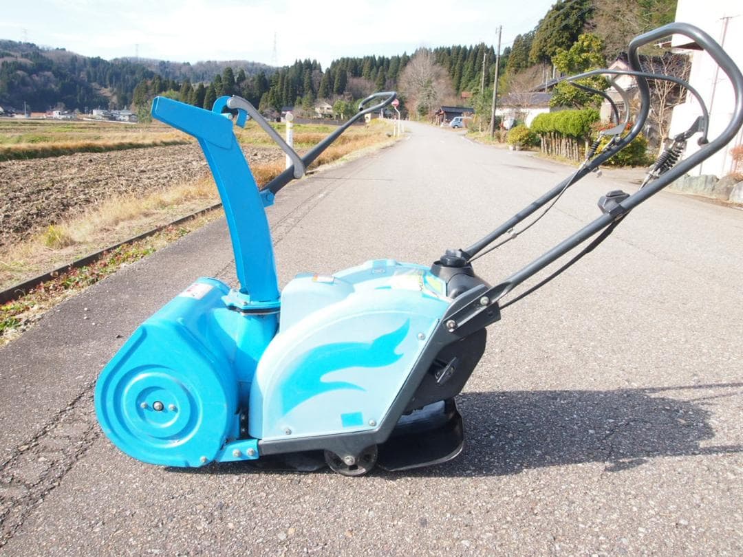 除雪機　ゆっきぃ　YU240　　実動富山、石川、金沢