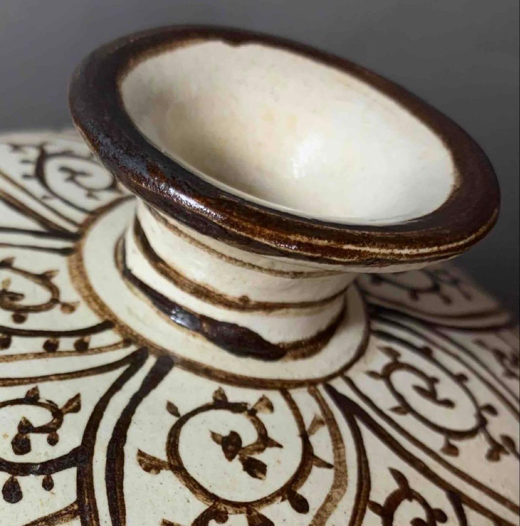 中国 蛸唐草瓶子 f2250408 - メルカリ